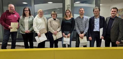 Gruppenbild der geehrten Blutspender