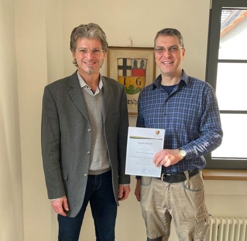 Bürgermeister Menikheim und Christian Lang