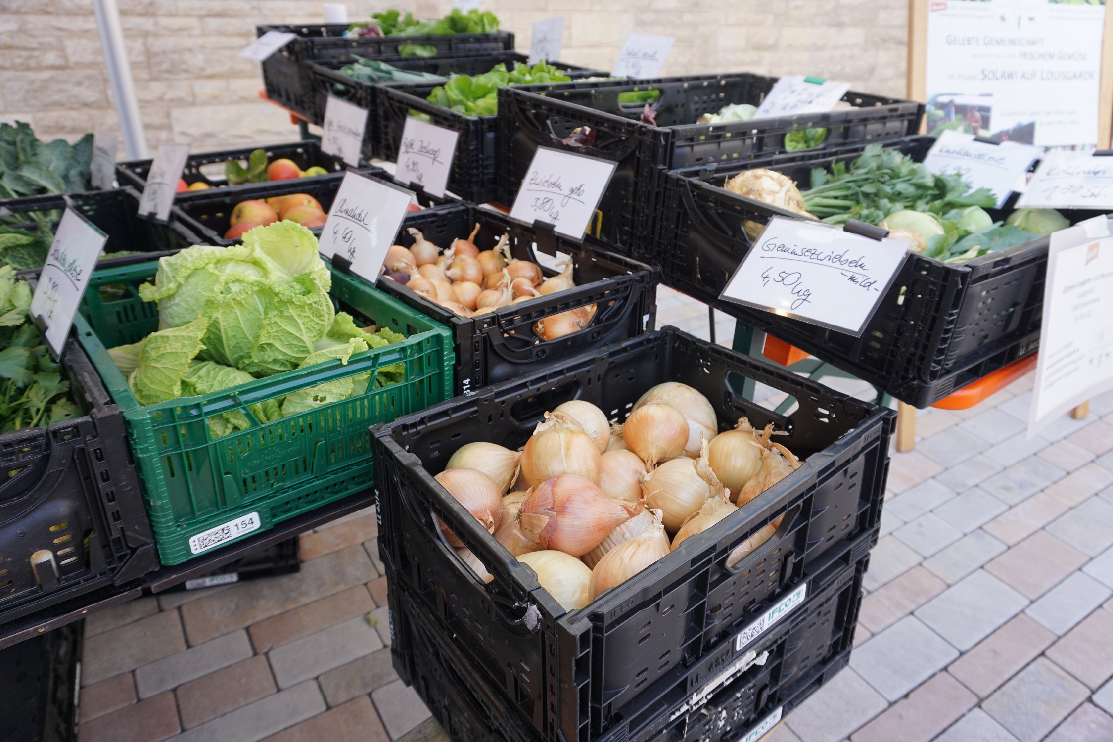 Marktstand mit Gemüse