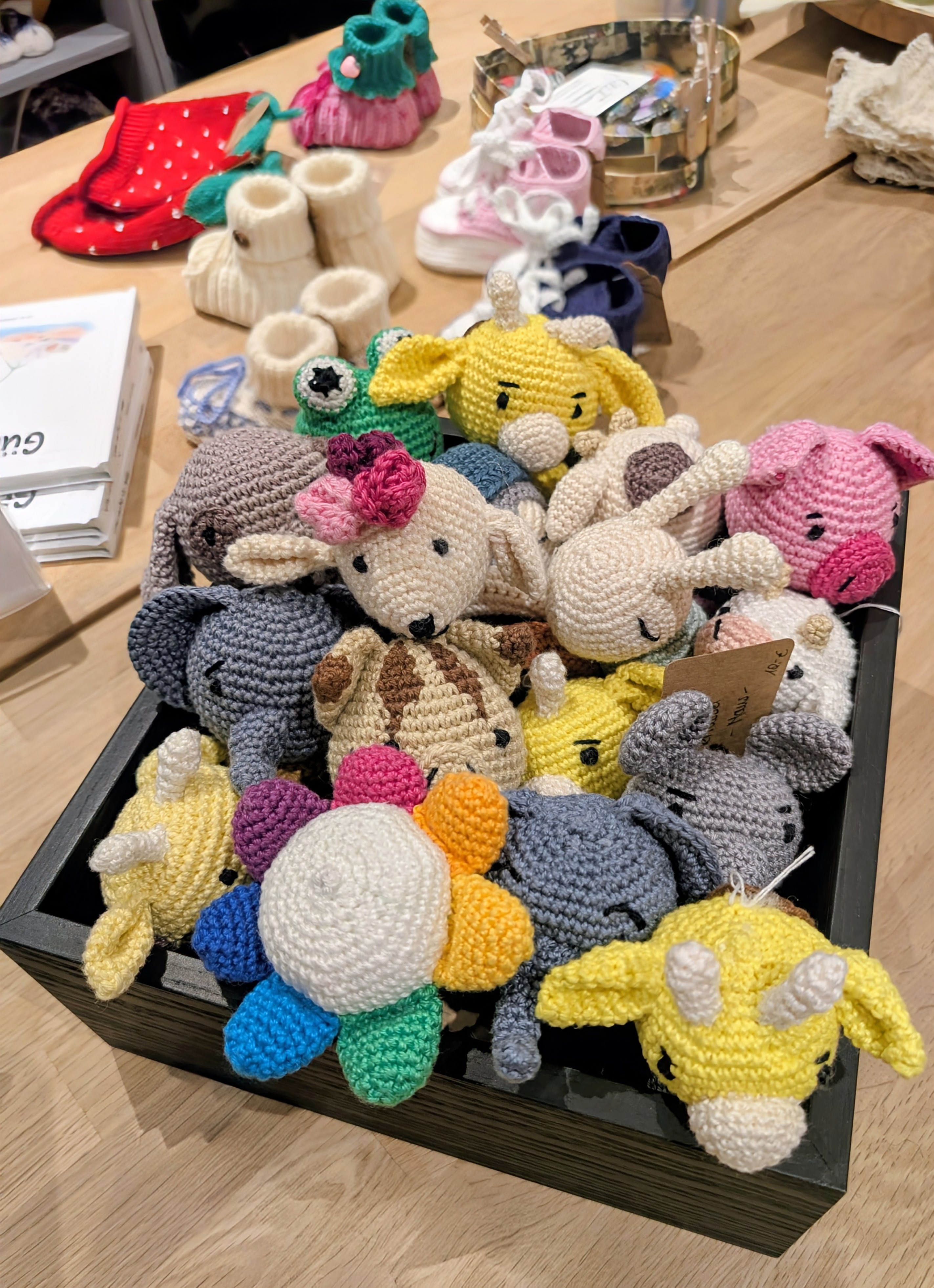 Gehäkeltes Baby-Spielzeug